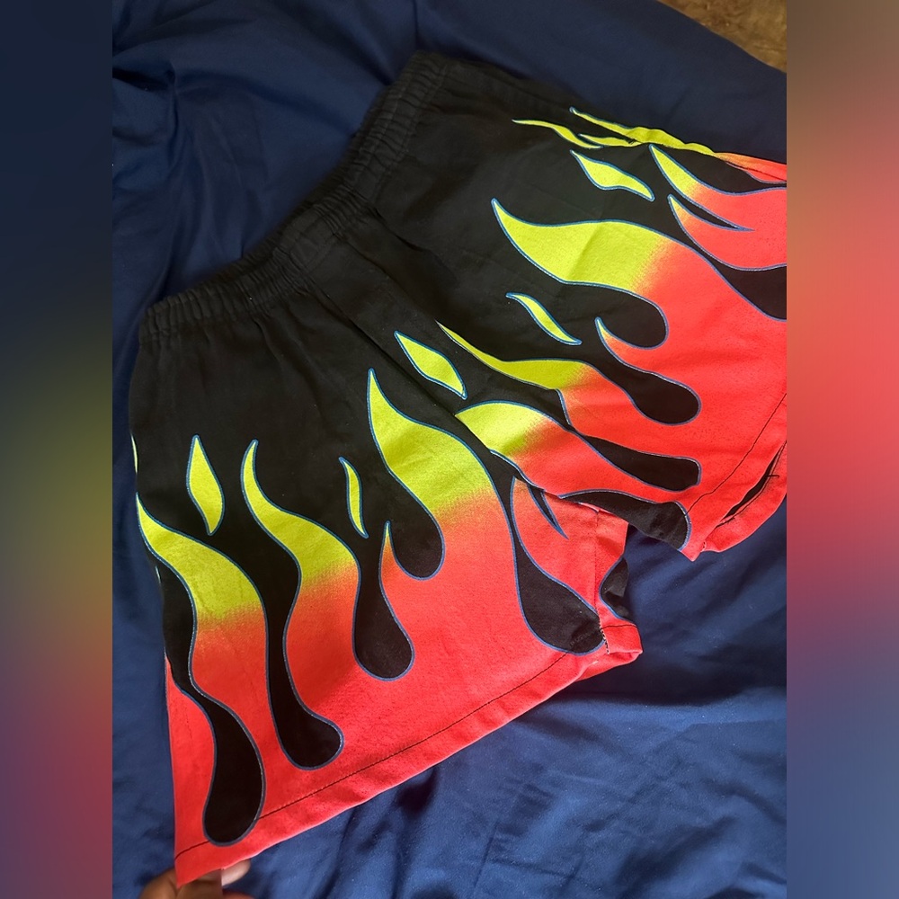 Gallery department shorts